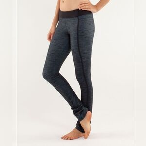 Lululemon Forme Gray and Black Pant Leggings Size 8 Women's